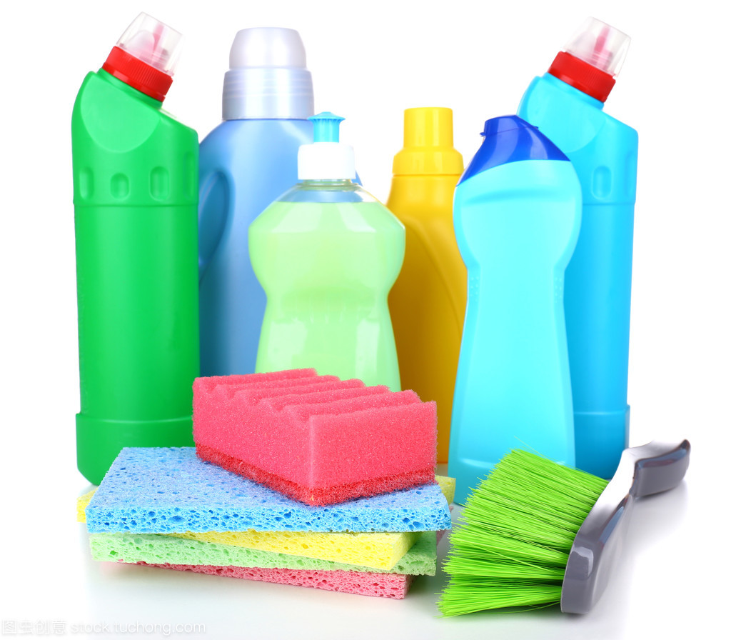 孤立在白色的清潔產品