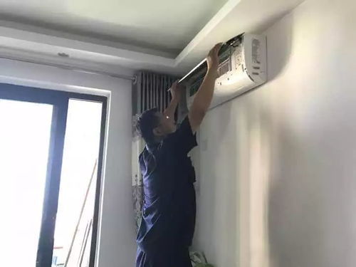 羅蘭品質(zhì)服務(wù)月,免費空調(diào)清洗在行動